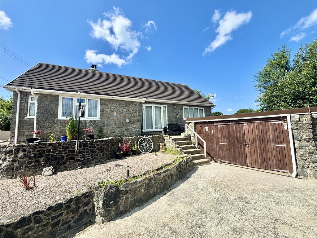 5 bed detached house for sale in Llwyncelyn, Cilgerran, Cardigan