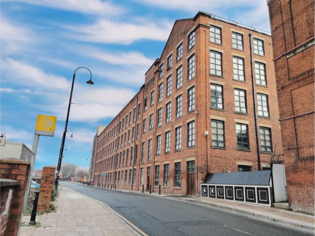 2 bed flat to rent in Vulcan Mill, Manchester M4, £1,200 pcm Zoopla