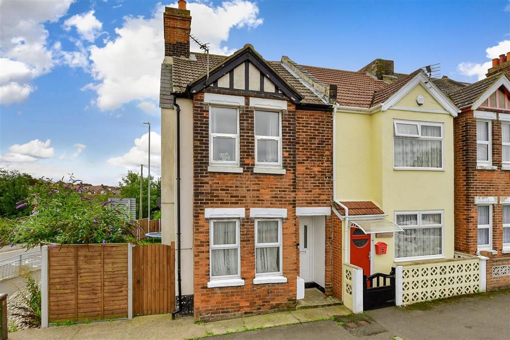 2 bed end terrace house for sale in Folly Road, Folkestone, Kent CT20