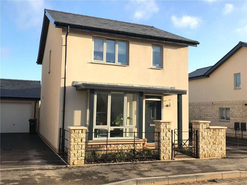3 bed detached house to rent in Waller Gardens, Lansdown, Bath