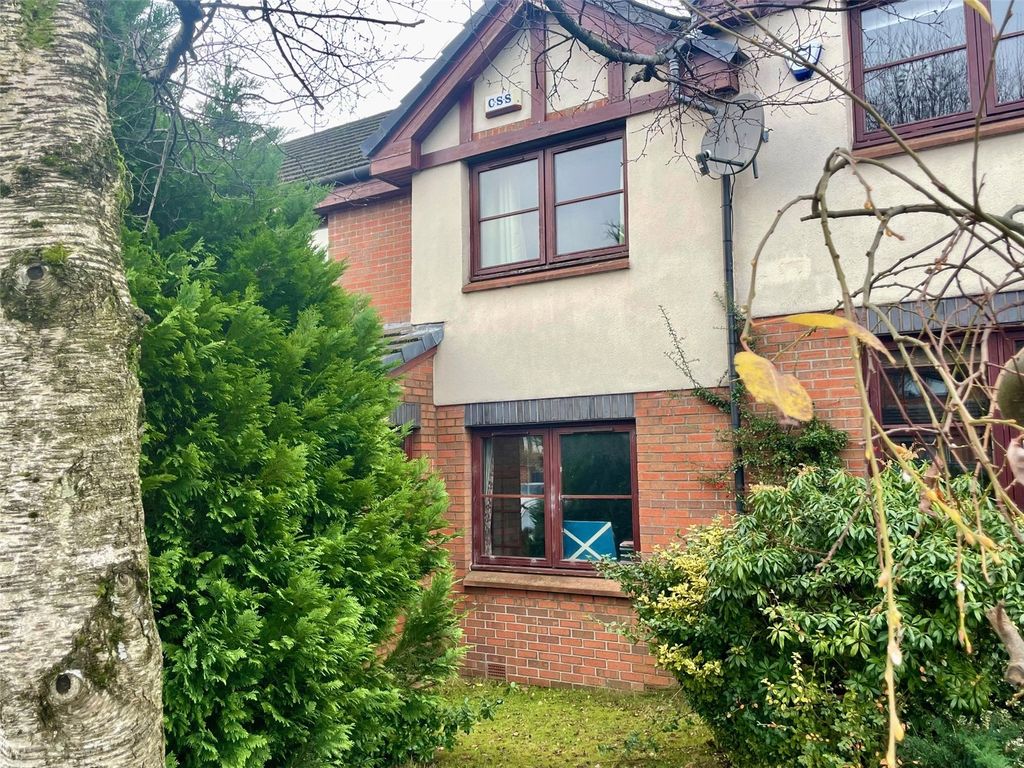 4 bed terraced house for sale in Norse Place, Scotstoun, Glasgow G14, £300,000 Zoopla