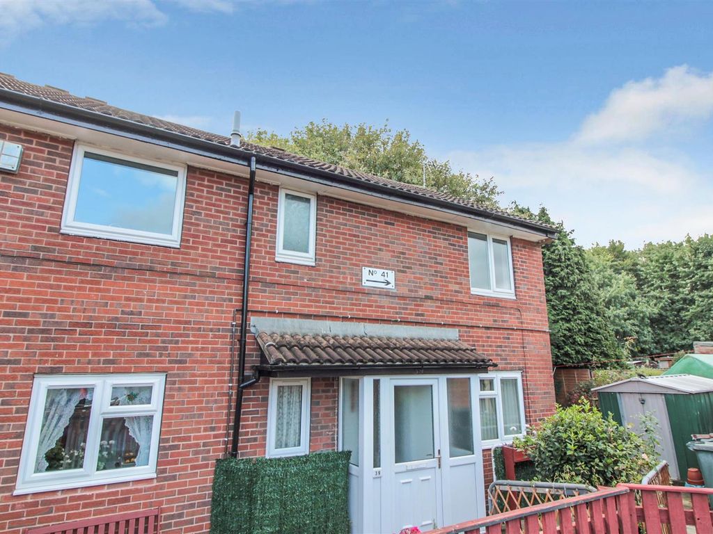 Cranmore Lane, Leeds LS10  