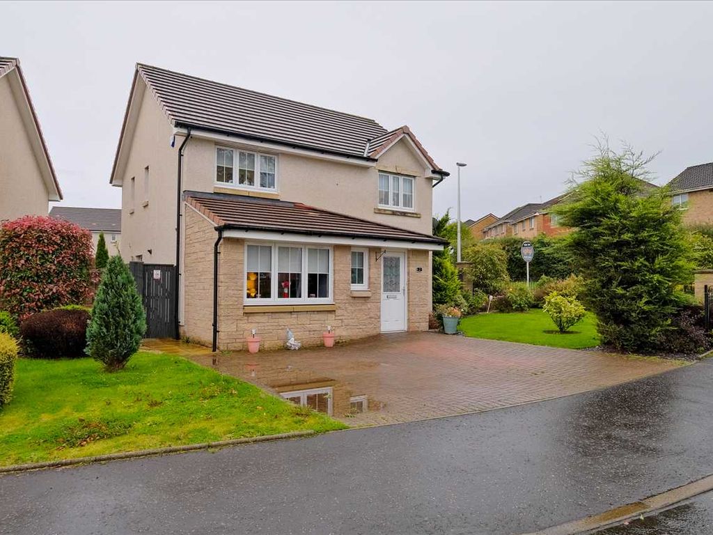 4 bed detached house for sale in Blackthorn Wynd, Cambuslang, Glasgow