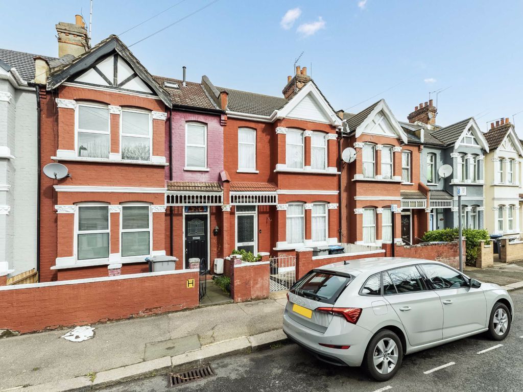 4 bed terraced house for sale in Hazeldean Road, London NW10 Zoopla