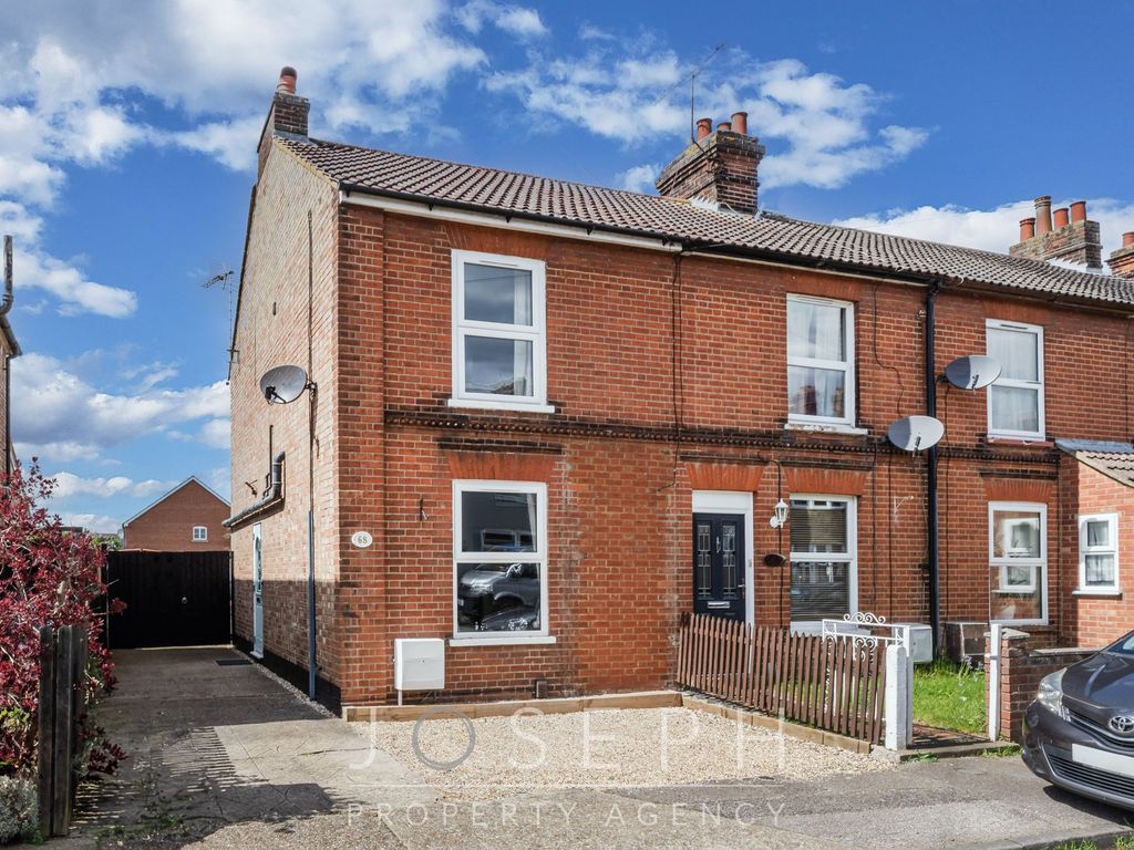 3 bed end terrace house for sale in Dover Road, Ipswich IP3, £275,000