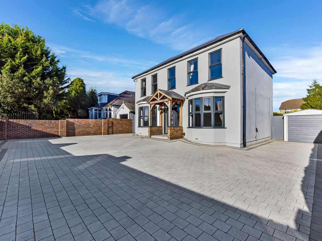 4 bed detached house for sale in Gravesend Road, Strood, Kent. ME2 Zoopla