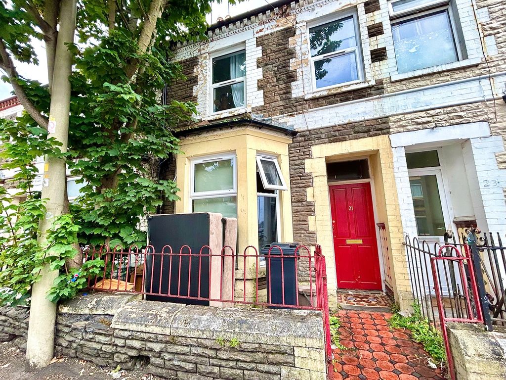 3 bed terraced house for sale in Alfred Street, Cardiff CF24, £275,000