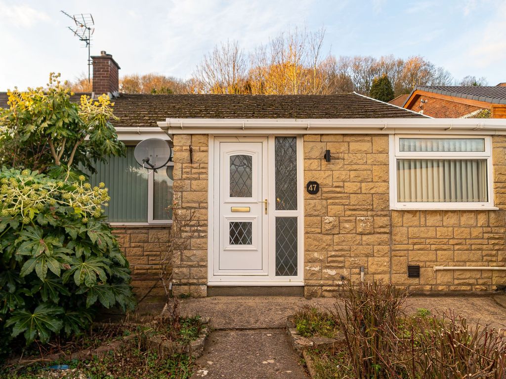 2 bed semidetached bungalow for sale in Glanwern Avenue, Newport NP19