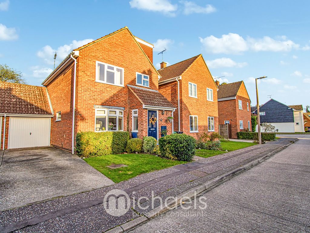 4 bed detached house for sale in Rydal Way, Great Notley, Braintree