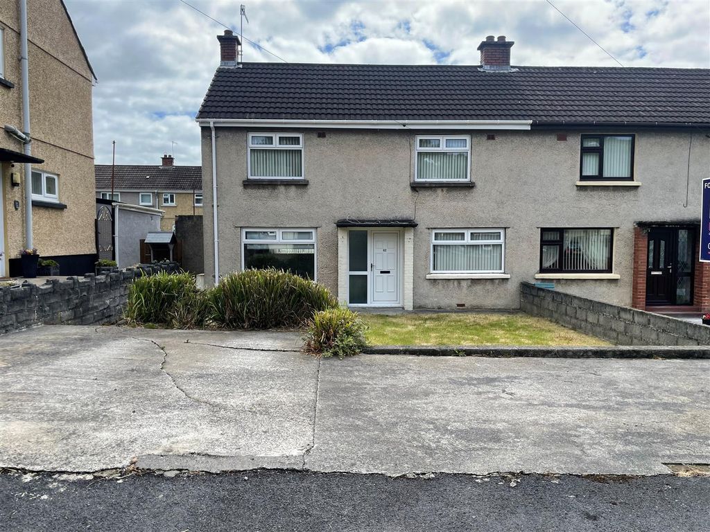 3 bed semidetached house for sale in Pen Y Wern, Llanelli SA15, £