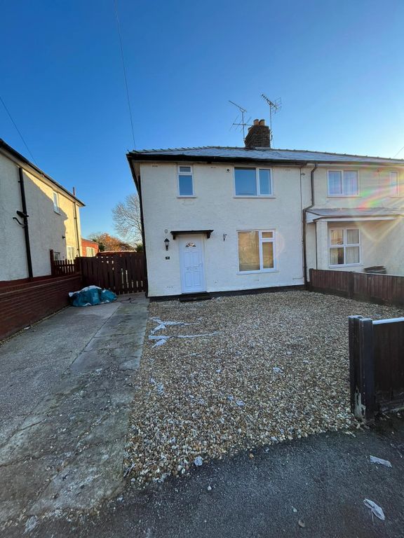 3 bed property to rent in Maple Grove, Hoole, Chester CH2 Zoopla