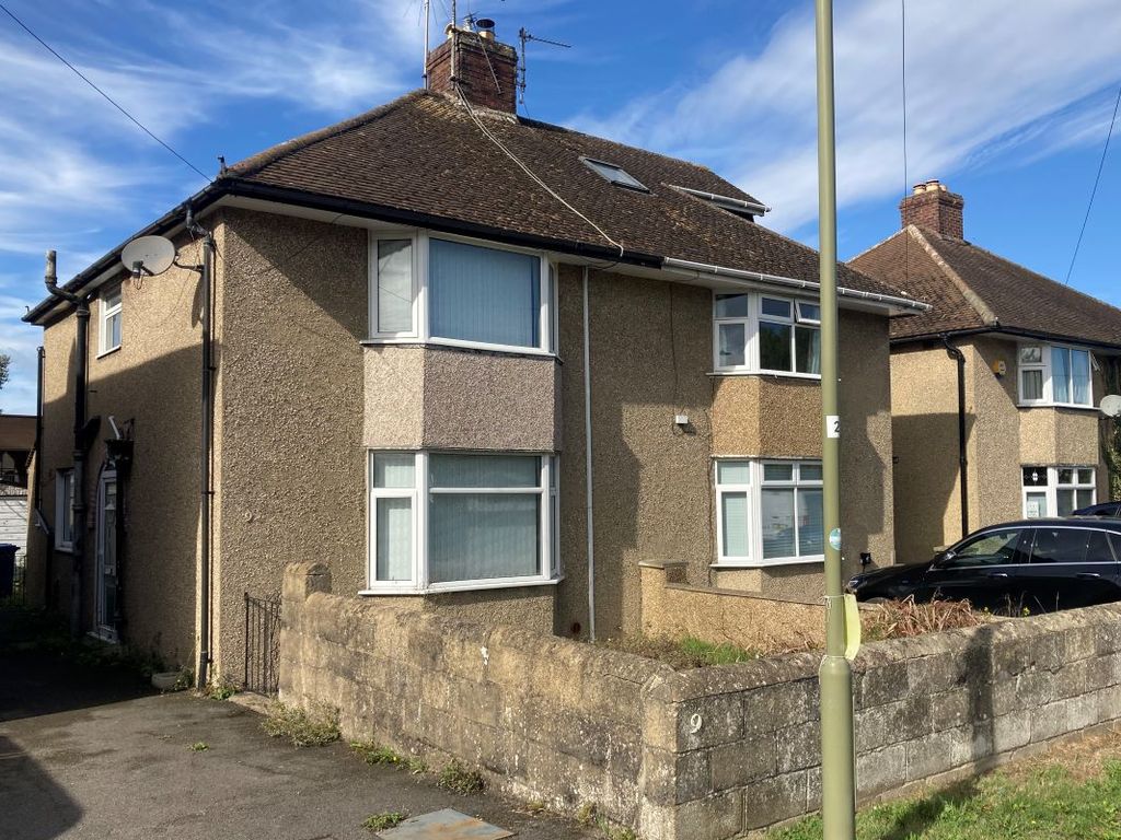 3 bed semidetached house for sale in 9 Shelley Close, Headington