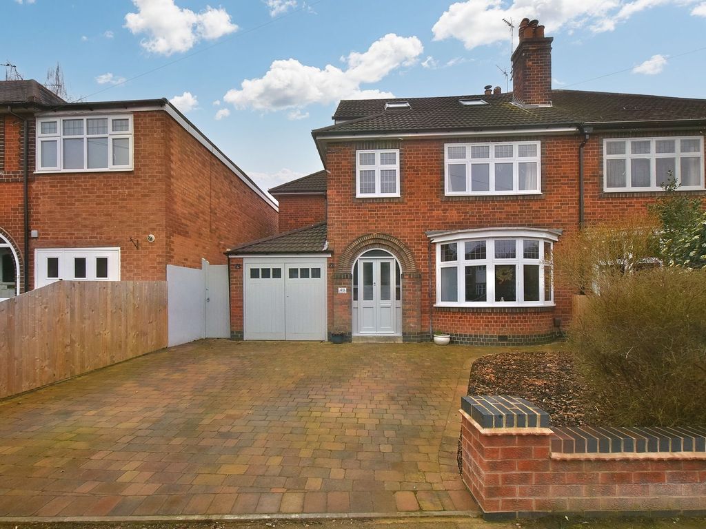 4 bed semidetached house for sale in Northcote Road, Knighton