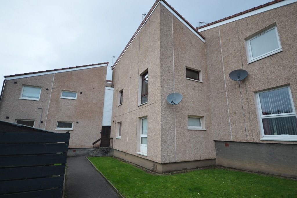 2 bed flat to rent in Yarrow Terrace, Other, Dundee DD2, £580 pcm Zoopla