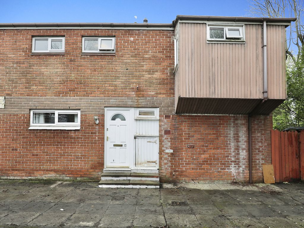 4 bed linkdetached house for sale in Cherrycroft, Skelmersdale WN8