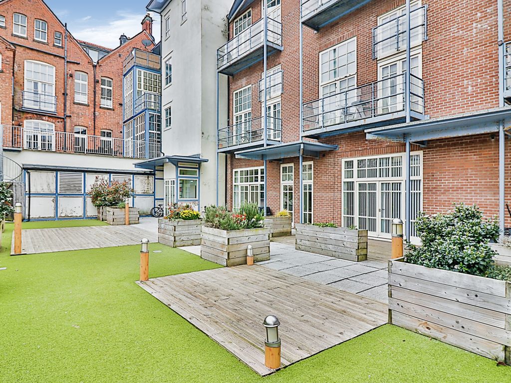 1 bed flat for sale in Post Office Avenue, Southport PR9 Zoopla