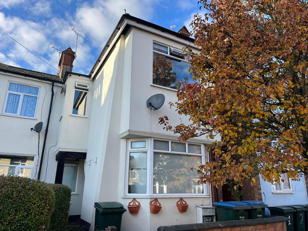 3 bed terraced house to rent in Harefield Road, Stoke, Coventry CV2, £