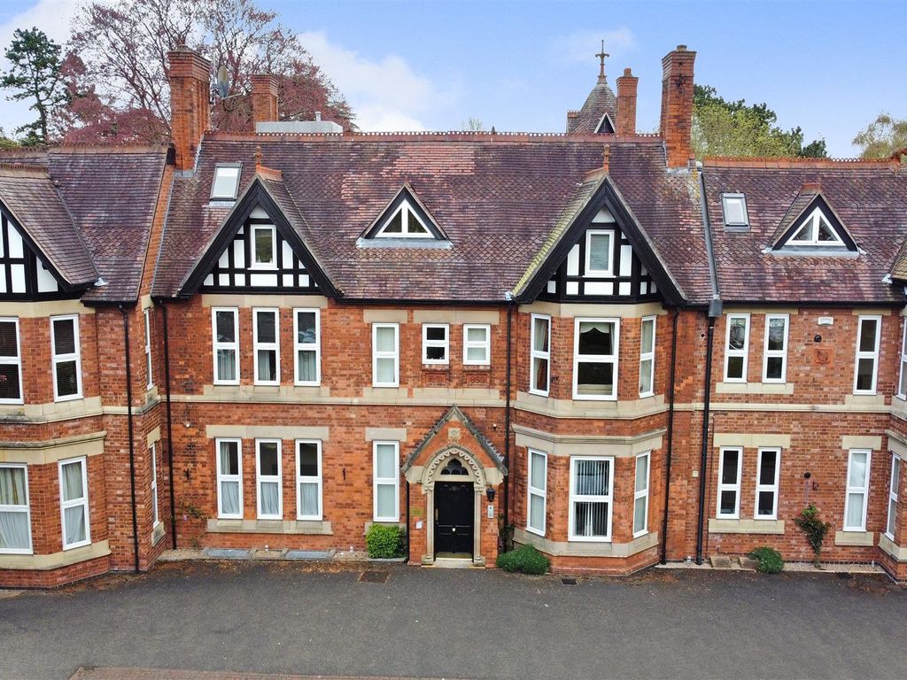 2 bed flat for sale in Victoria Court, Davenport Road, Earlsdon