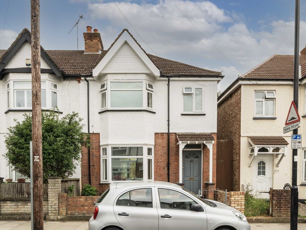 3 bed property to rent in Drayton Bridge Road, London W7 Zoopla