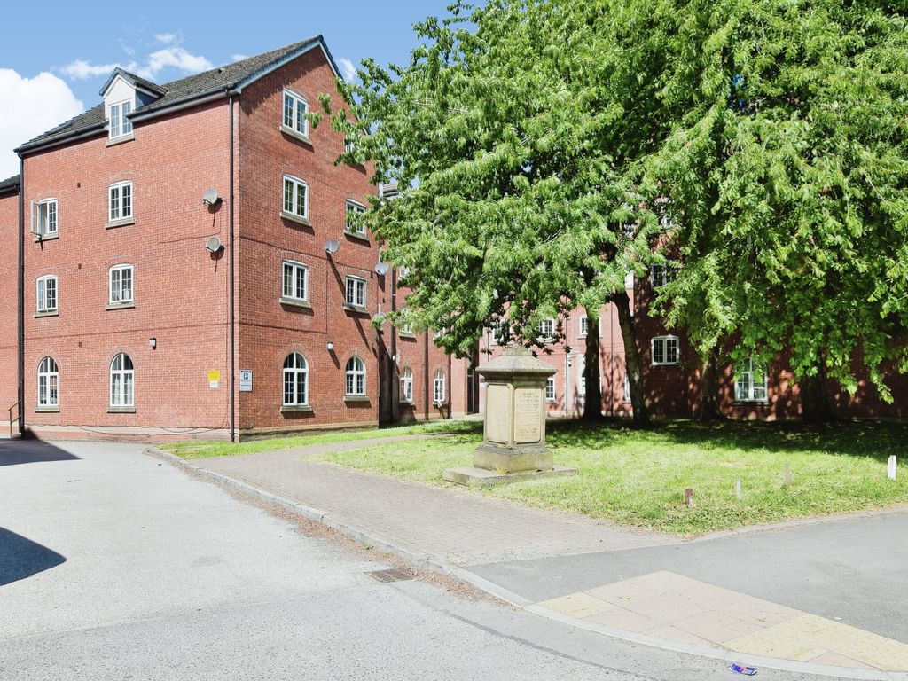 1 bed flat to rent in Barton Road, Eccles, Manchester, Greater Manchester M30 Zoopla