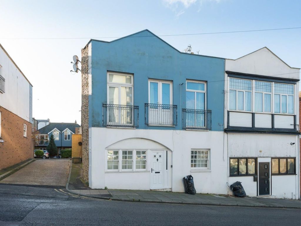 1 bed flat for sale in Plains Of Waterloo, Ramsgate CT11 Zoopla