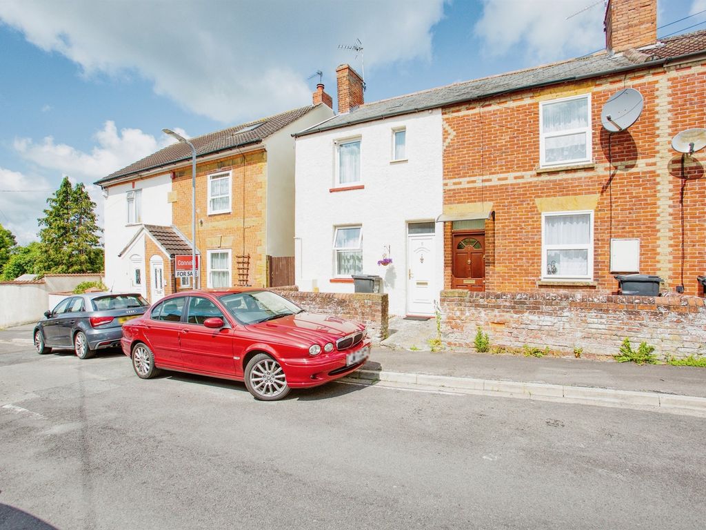 2 bed end terrace house for sale in Mount Pleasant, Yeovil BA21 Zoopla