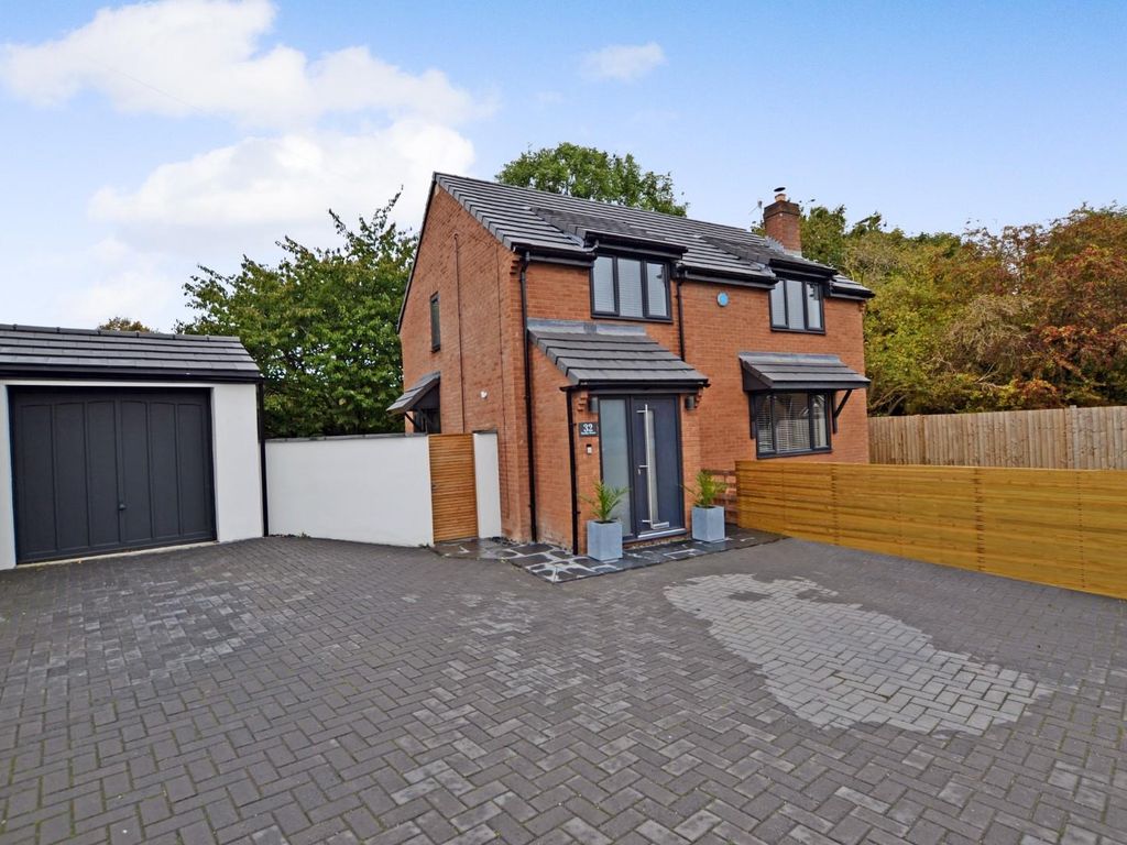 3 bed detached house for sale in Headley Lane, Headley Park, Bristol