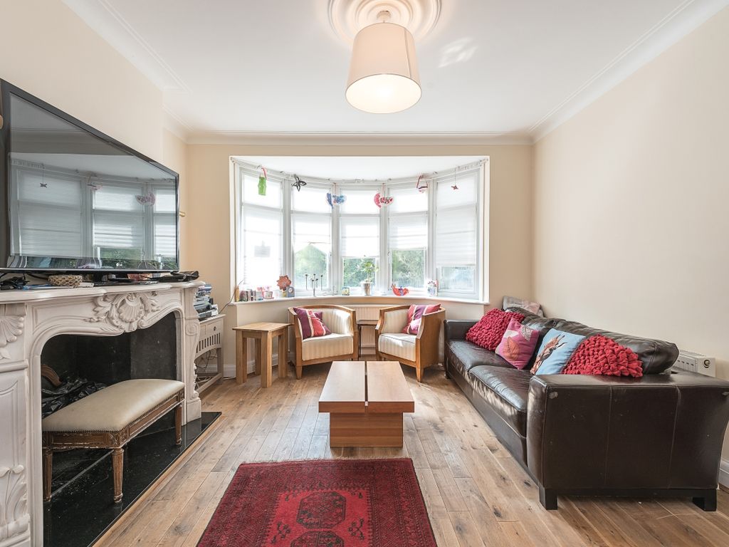3 bed flat to rent in Alexandra Park Road, London N10 Zoopla