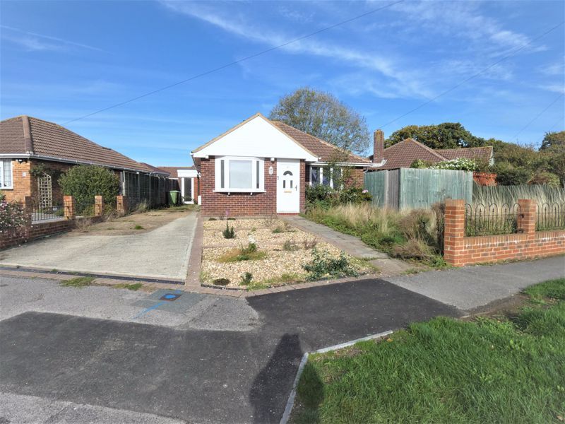 4 bed bungalow for sale in Moody Road, Stubbington, Fareham PO14 Zoopla