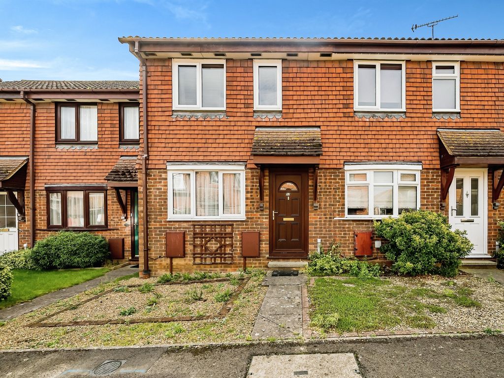 2 bed terraced house for sale in Vane Road, Thame OX9, £335,000 Zoopla