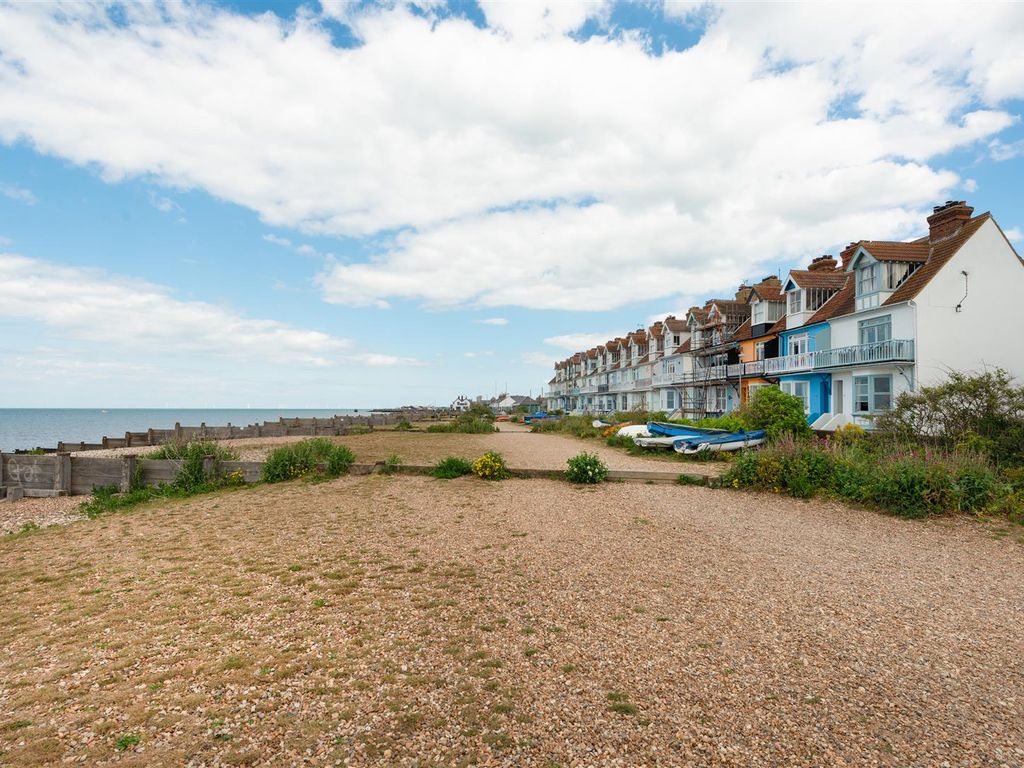 3 bed for sale in Wave Crest, Whitstable CT5 Zoopla
