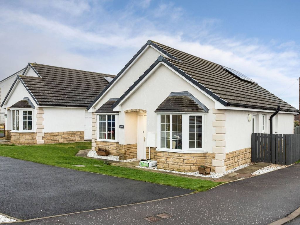 3 bed bungalow for sale in Court, Kennoway, Leven KY8 Zoopla