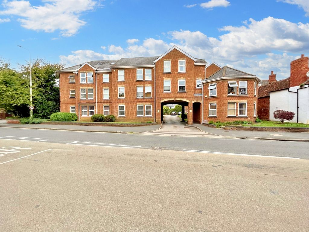 1 bed flat to rent in Ock Street, Abingdon OX14, £950 pcm Zoopla