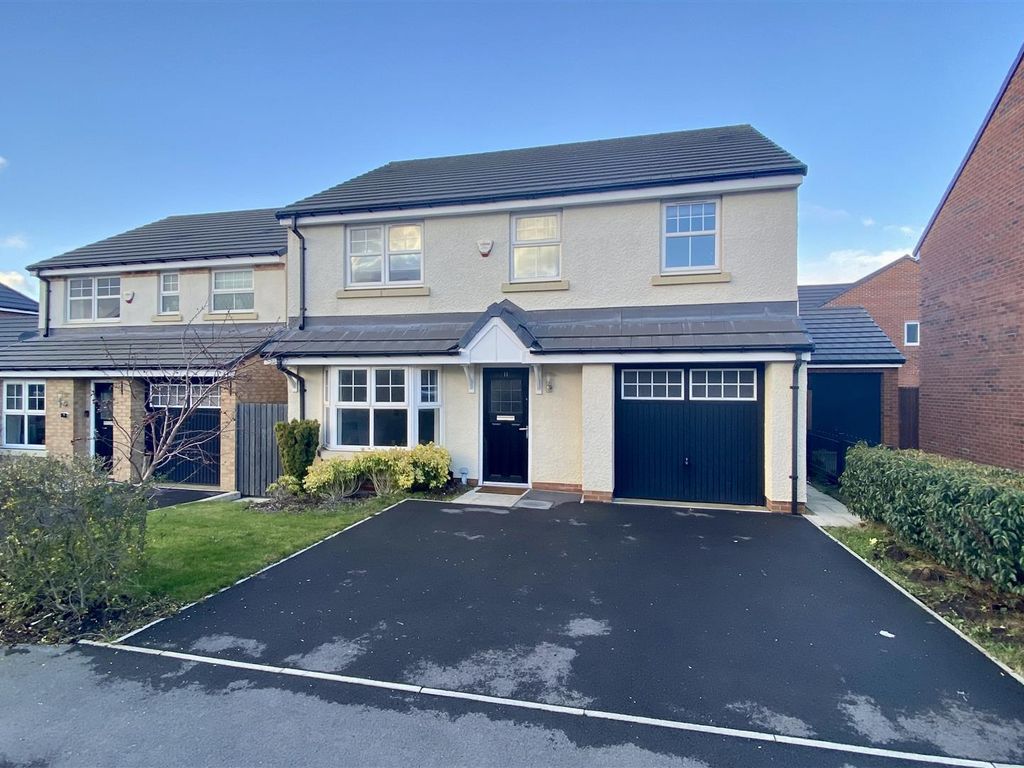 4 bed detached house to rent in Blenkin Way, Spennymoor, County Durham