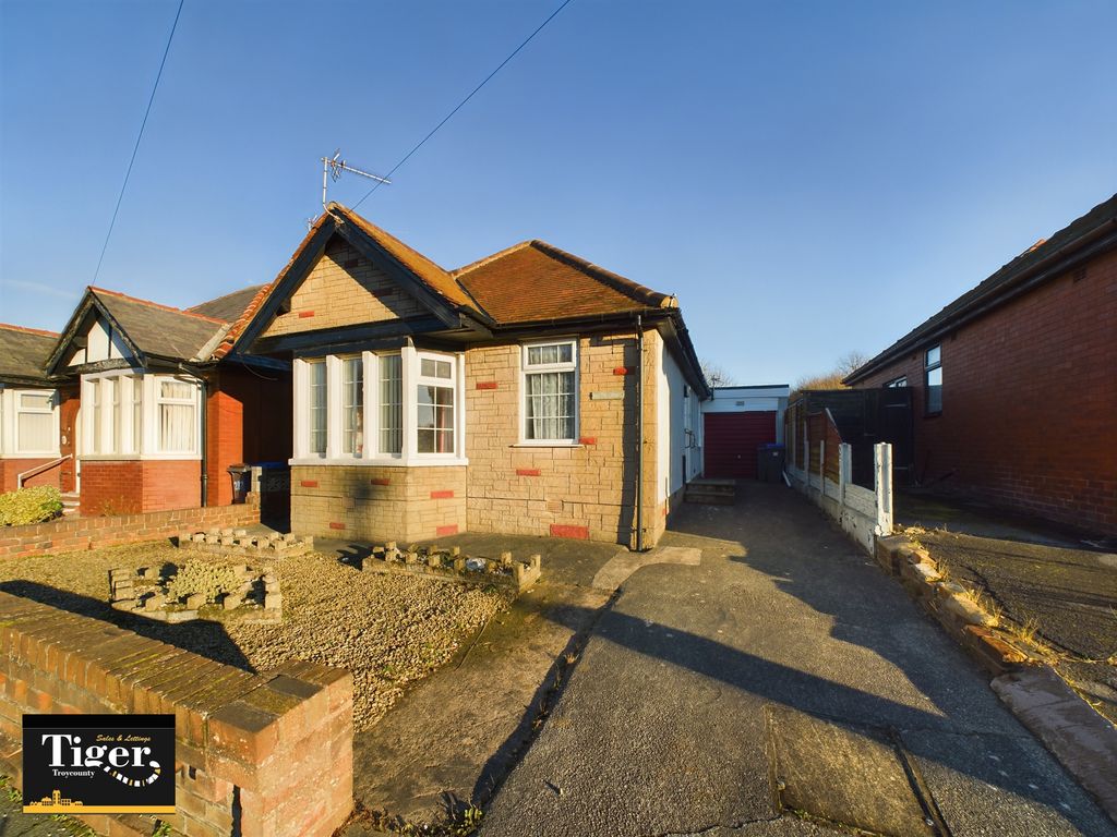 2 bed detached bungalow for sale in Warbreck Drive, Bispham, Blackpool FY2, £160,000 Zoopla