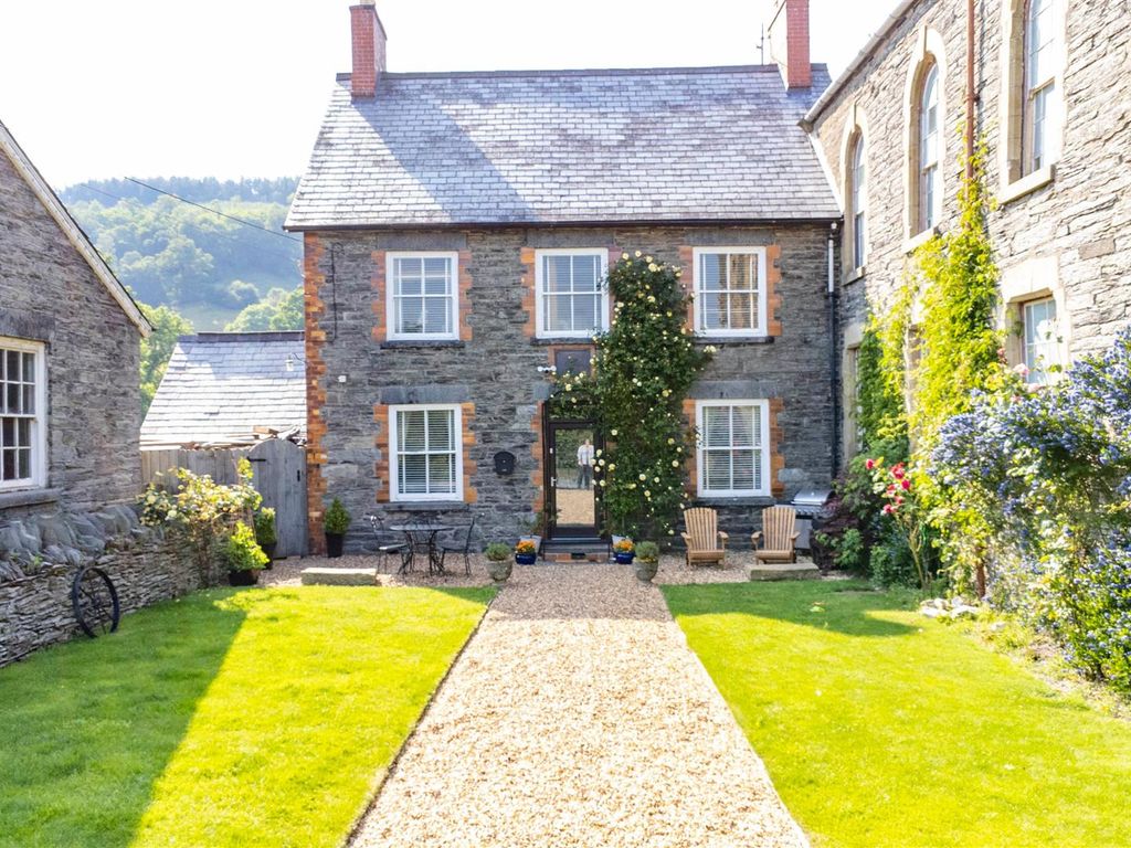 4 bed cottage for sale in Llandderfel, Bala LL23 Zoopla