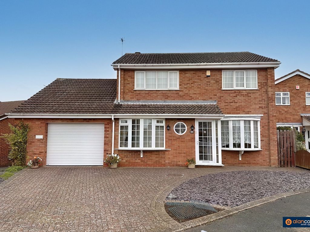 4 bed detached house for sale in Blackthorn Grove, Whitestone, Nuneaton