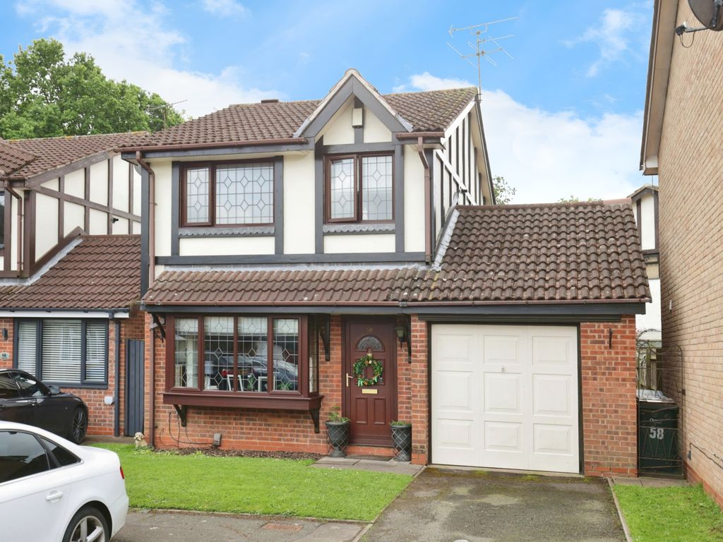 3 bed detached house for sale in Glenmore Drive, Longford, Coventry CV6