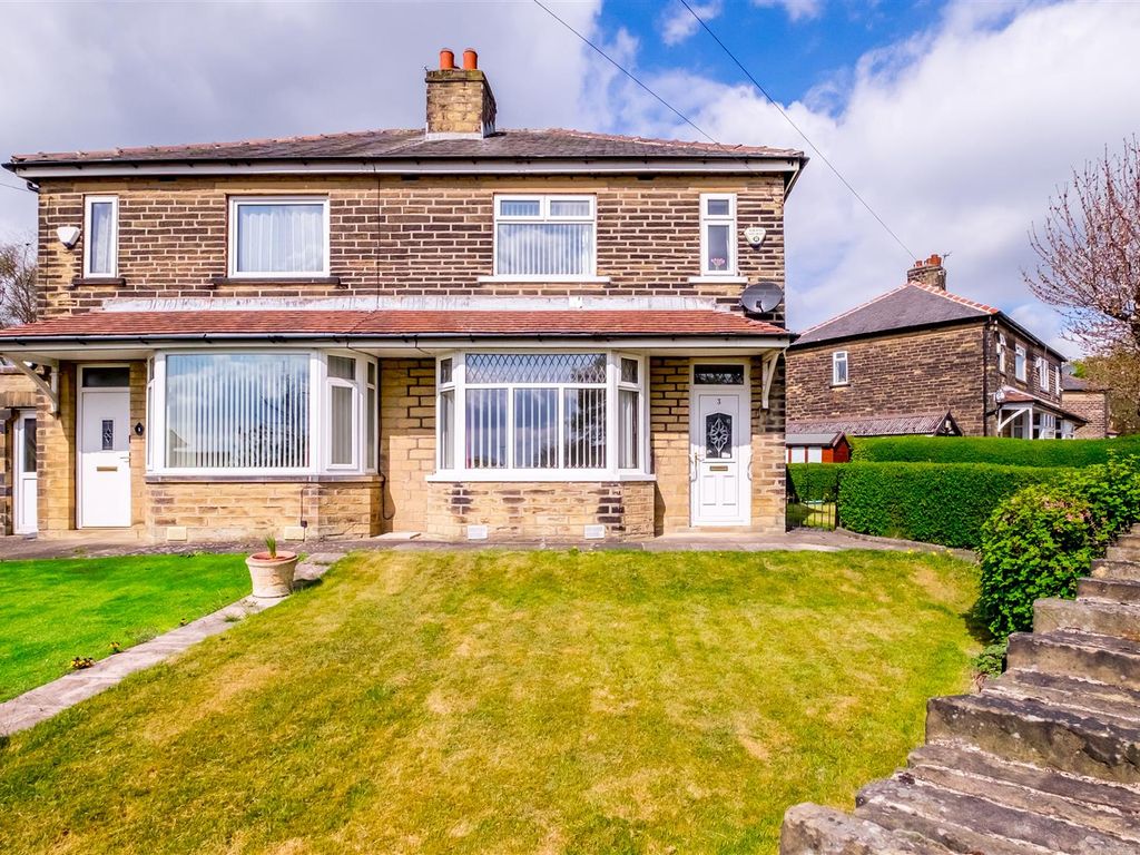 3 bed semidetached house for sale in Moorlands Crescent, Halifax HX2