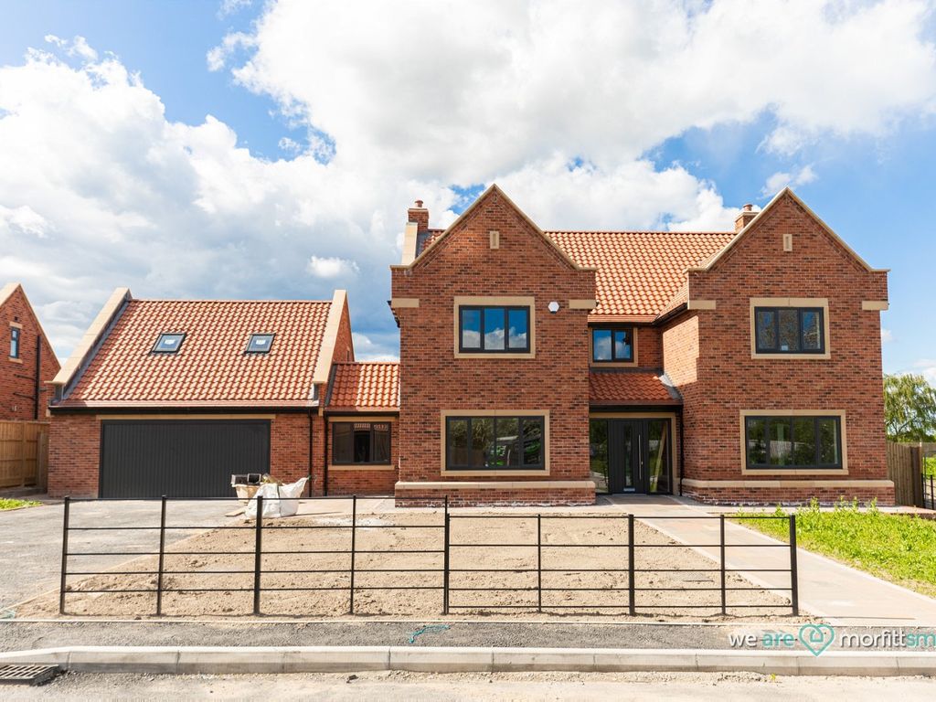 6 bed detached house for sale in Folly Nook Park, Ranskill, Retford