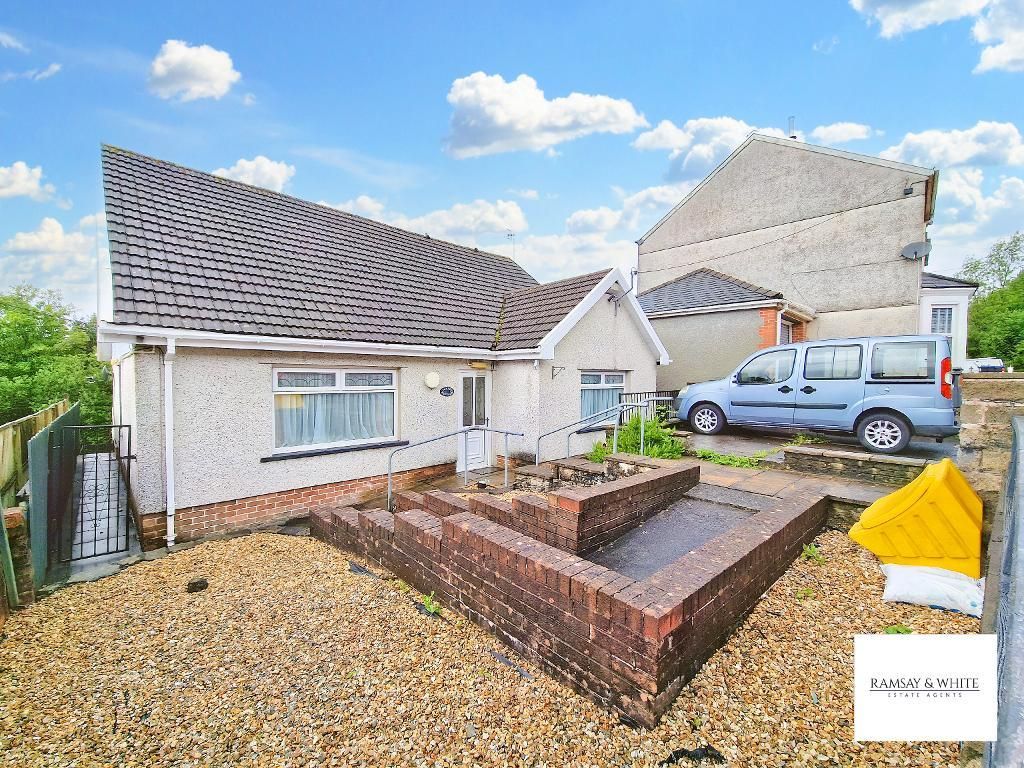 5 bed detached house for sale in Ebbw View, Beaufort, Ebbw Vale NP23, £