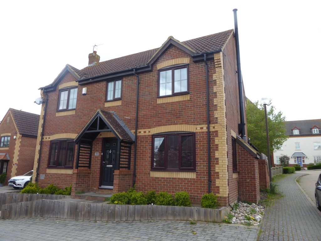 4 bed detached house to rent in Plantation Place, Milton Keynes MK5
