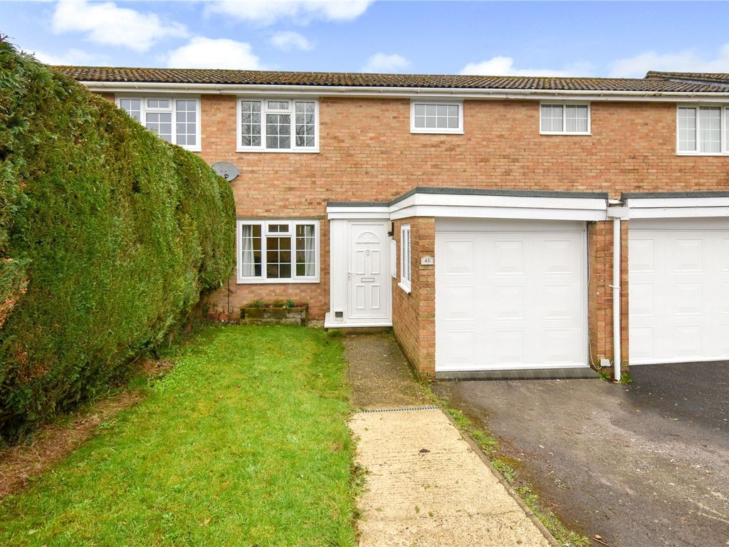 2 bed terraced house for sale in Dunn Crescent, Kintbury RG17 Zoopla