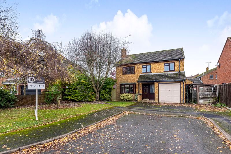 Flora Thompson Drive, Brackley NN13