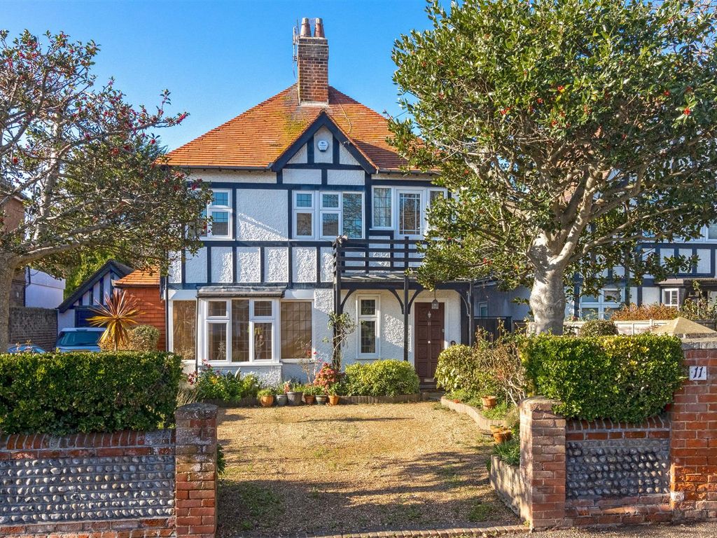 3 bed detached house for sale in Windsor Road, Worthing BN11 Zoopla