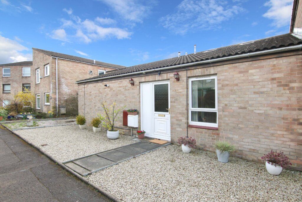 2 bed terraced bungalow for sale in 13 Mearenside, East Craigs