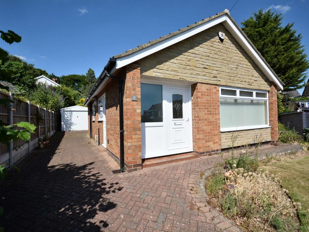 2 bed detached bungalow for sale in Holmwood Mount, Leeds, West