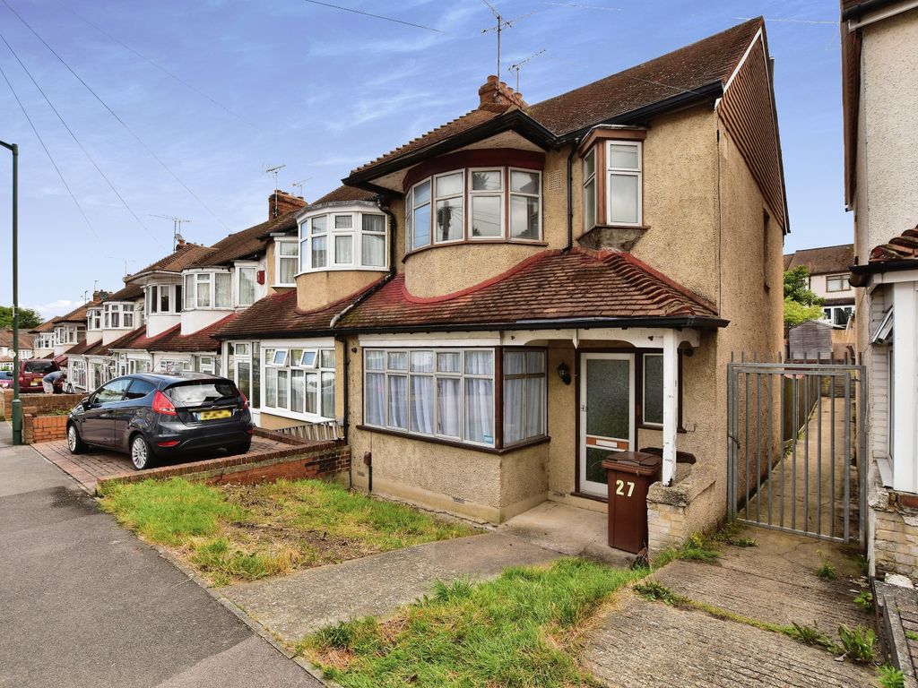 3 bed end terrace house for sale in The Chase, Chatham, Kent ME4 Zoopla