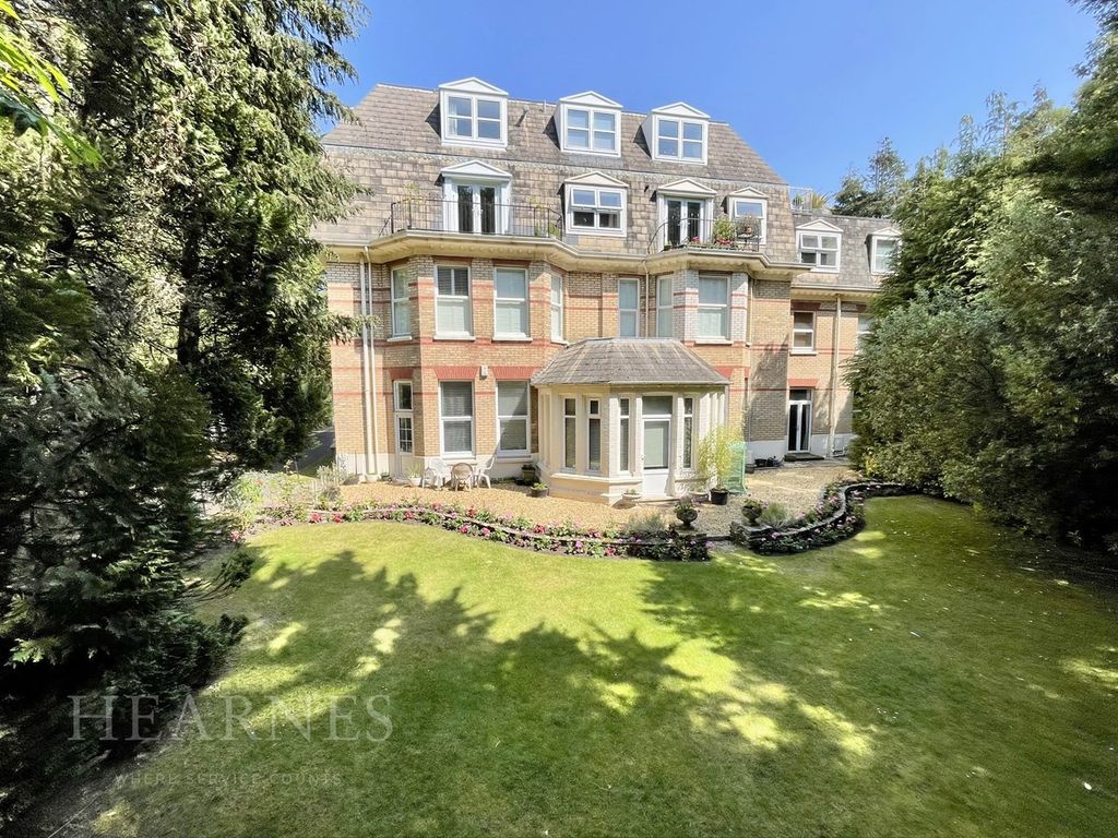 2 bed flat for sale in Manor Road, East Cliff, Bournemouth BH1 Zoopla