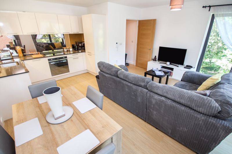 Madeira Road, Bournemouth BH1  